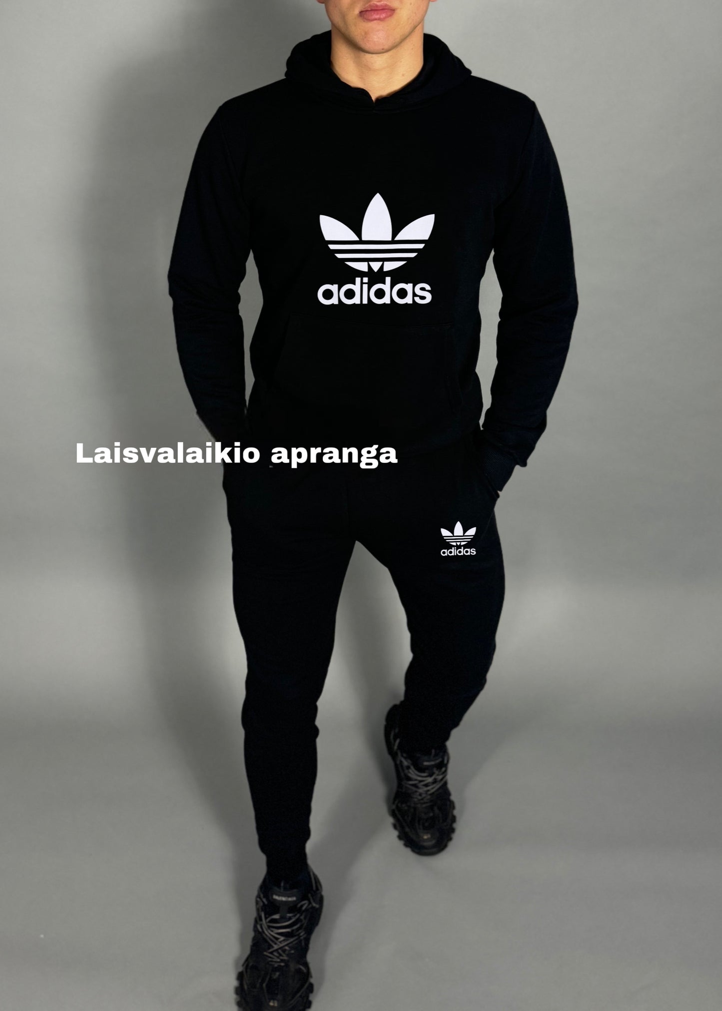 Adidas kostiumas