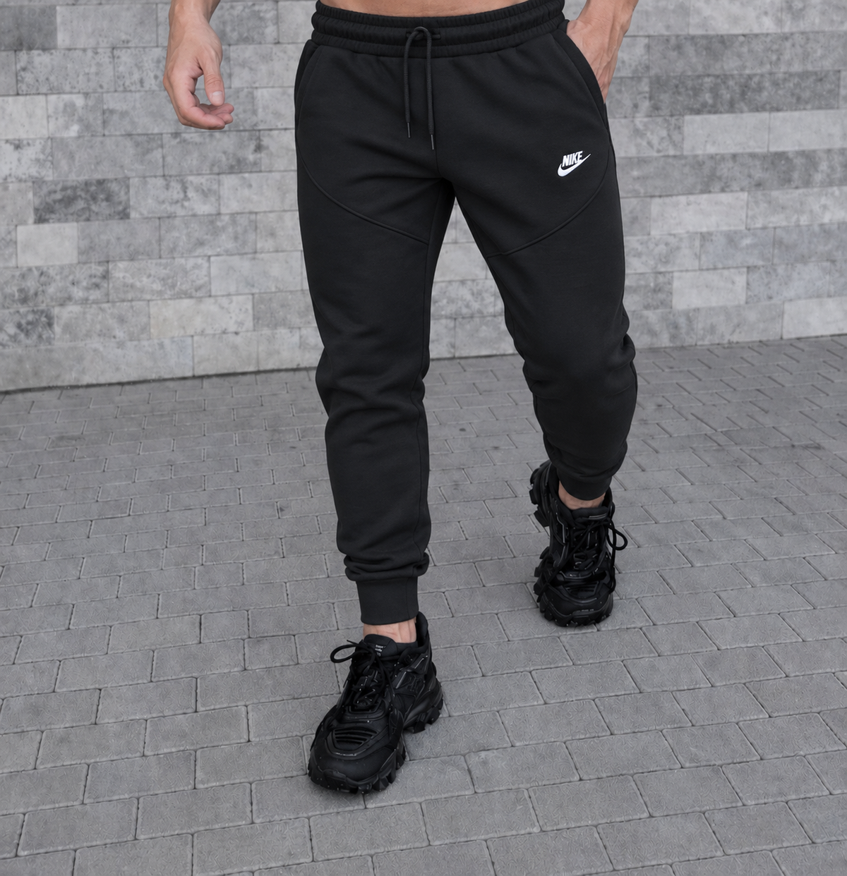 Nike kelnės