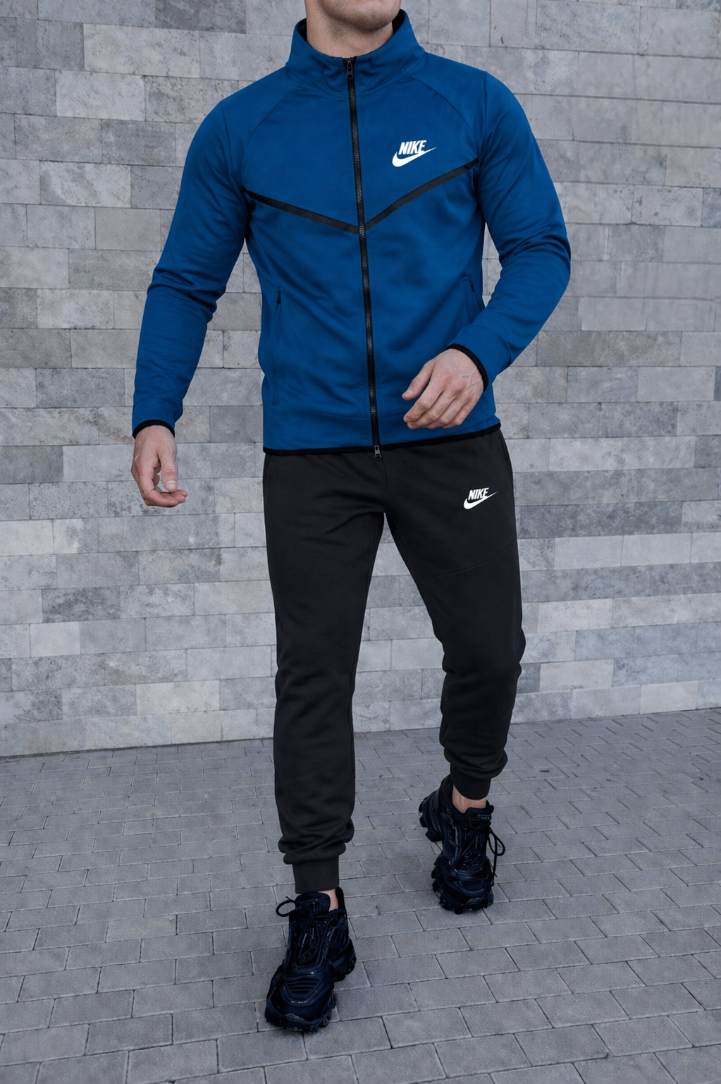 Vyriškas Nike kostiumas
