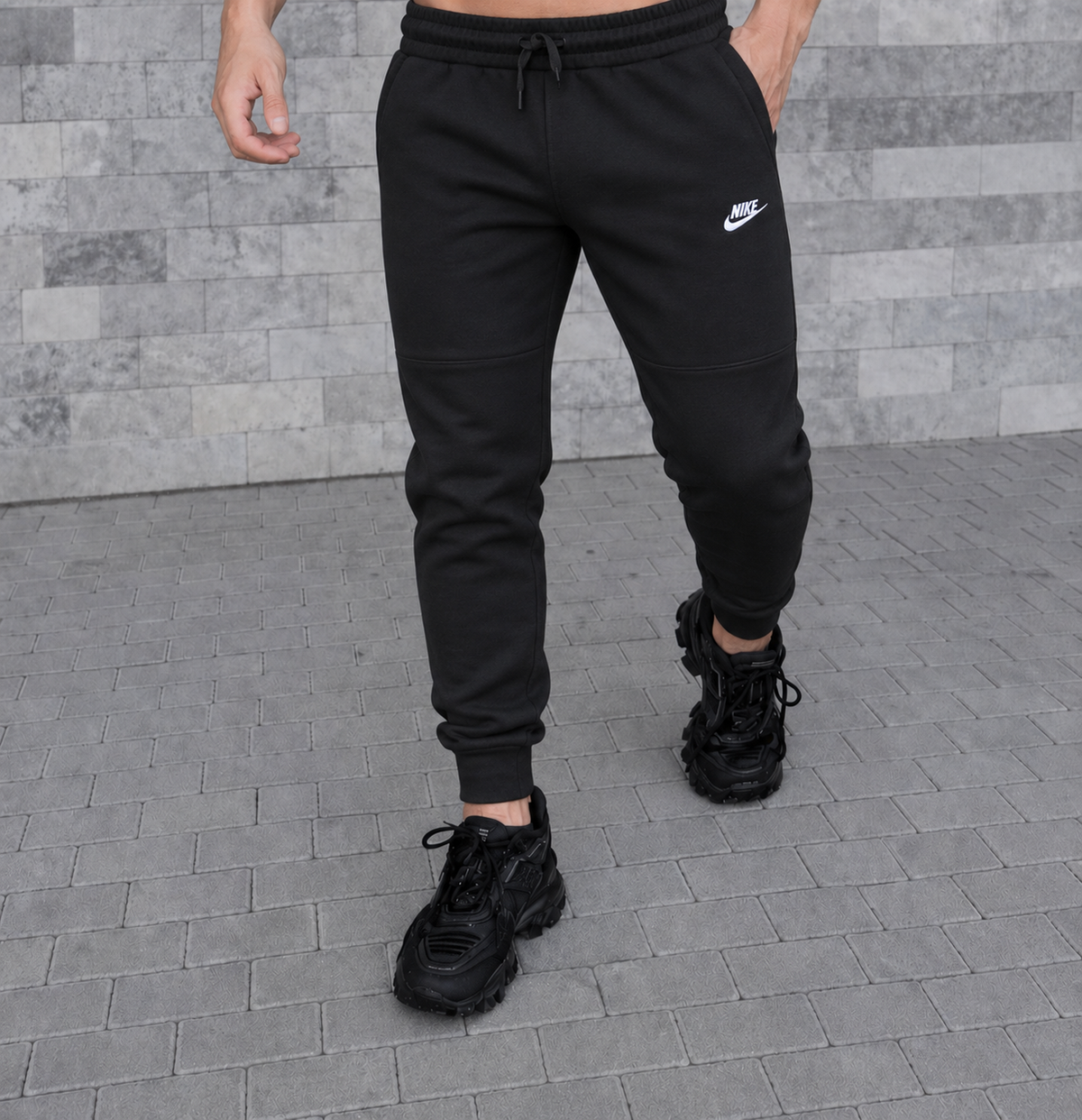 Nike kelnės