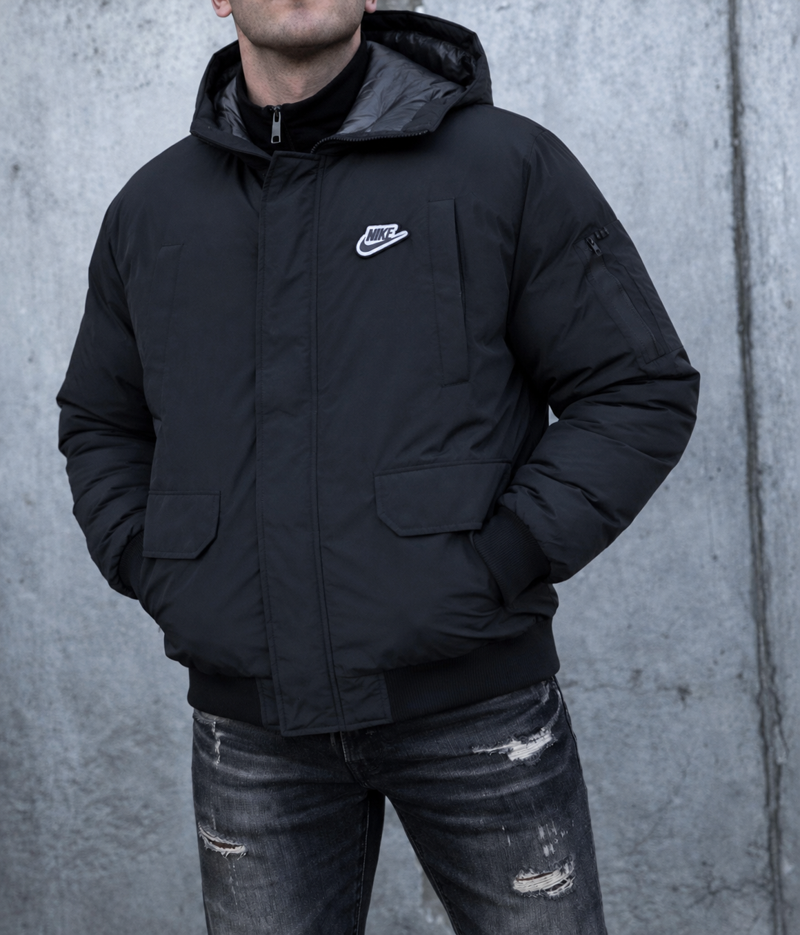 Nike striukė