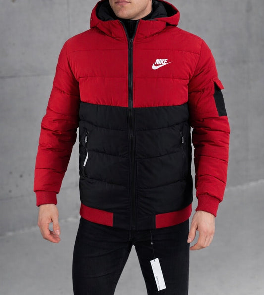 Vyriška Nike striukė