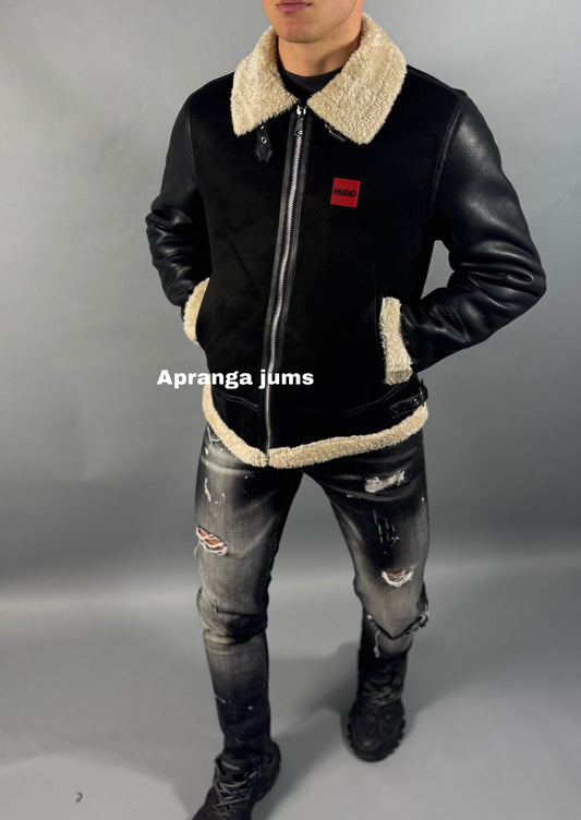 Vyriška Hugo verstos odos su kailiu striuke