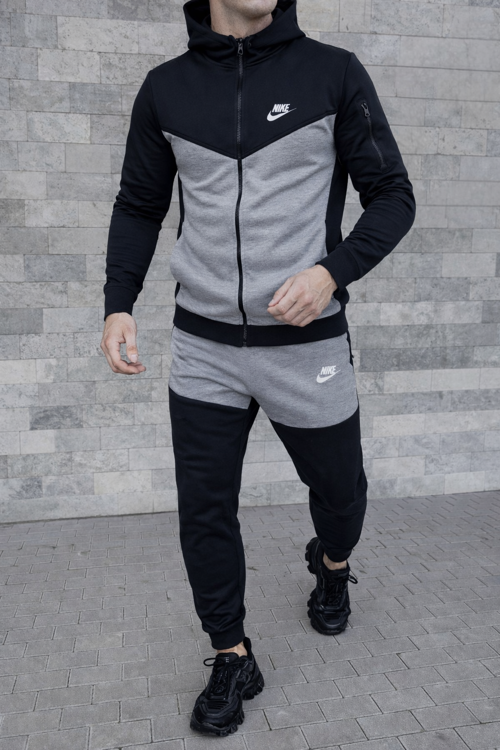 Nike Tech sportinis kostiumas