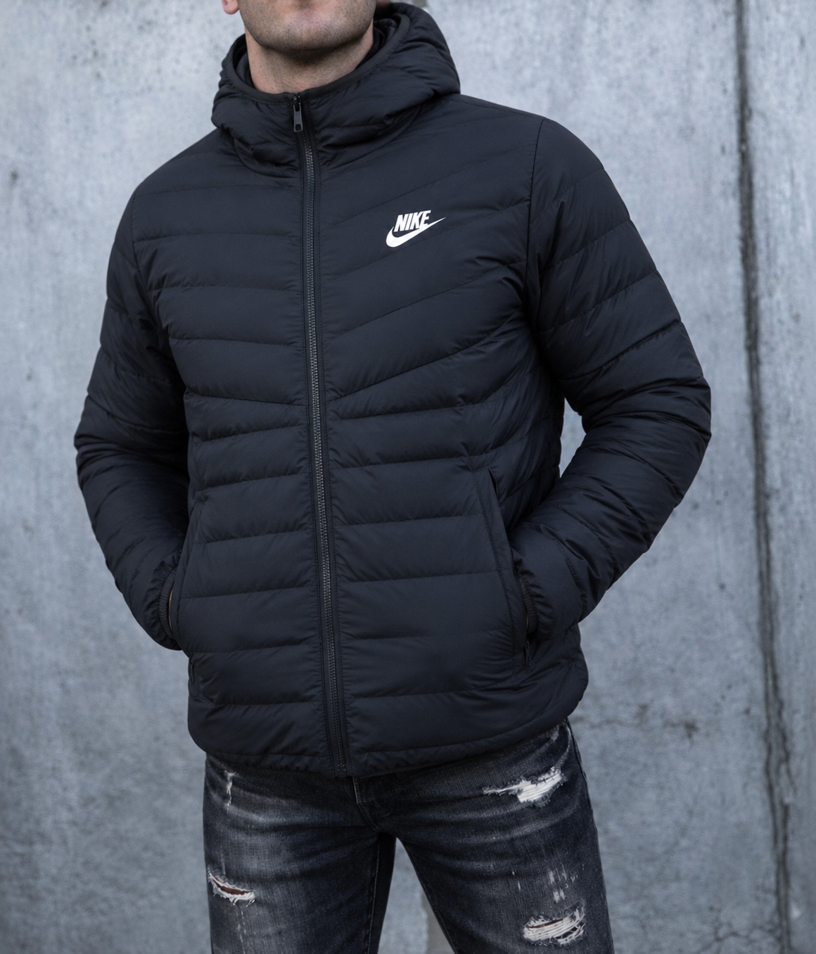 Nike striukė
