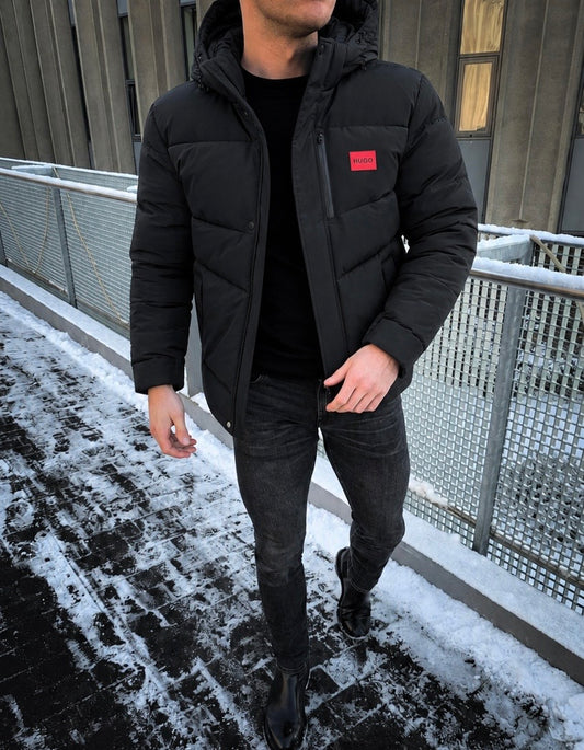 Hugo striukė