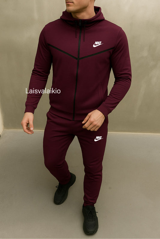 Nike sportinis kostiumas