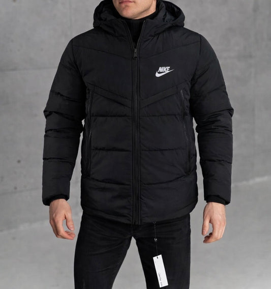 Vyriška Nike striukė