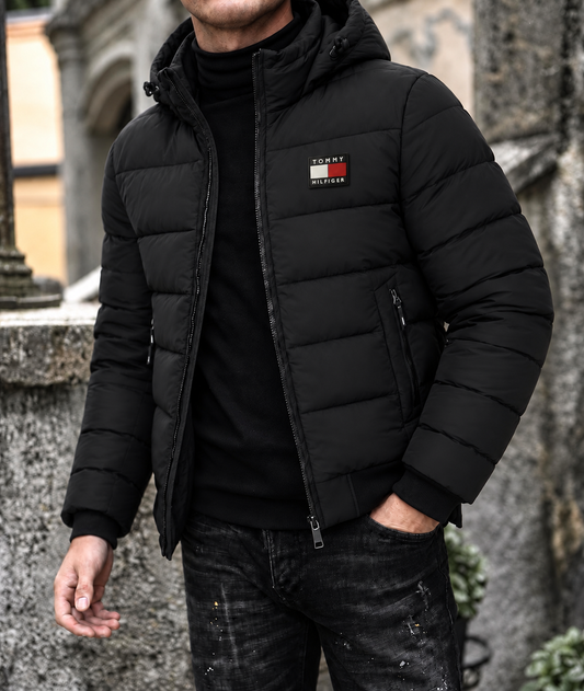 Tommy Hilfiger striukė