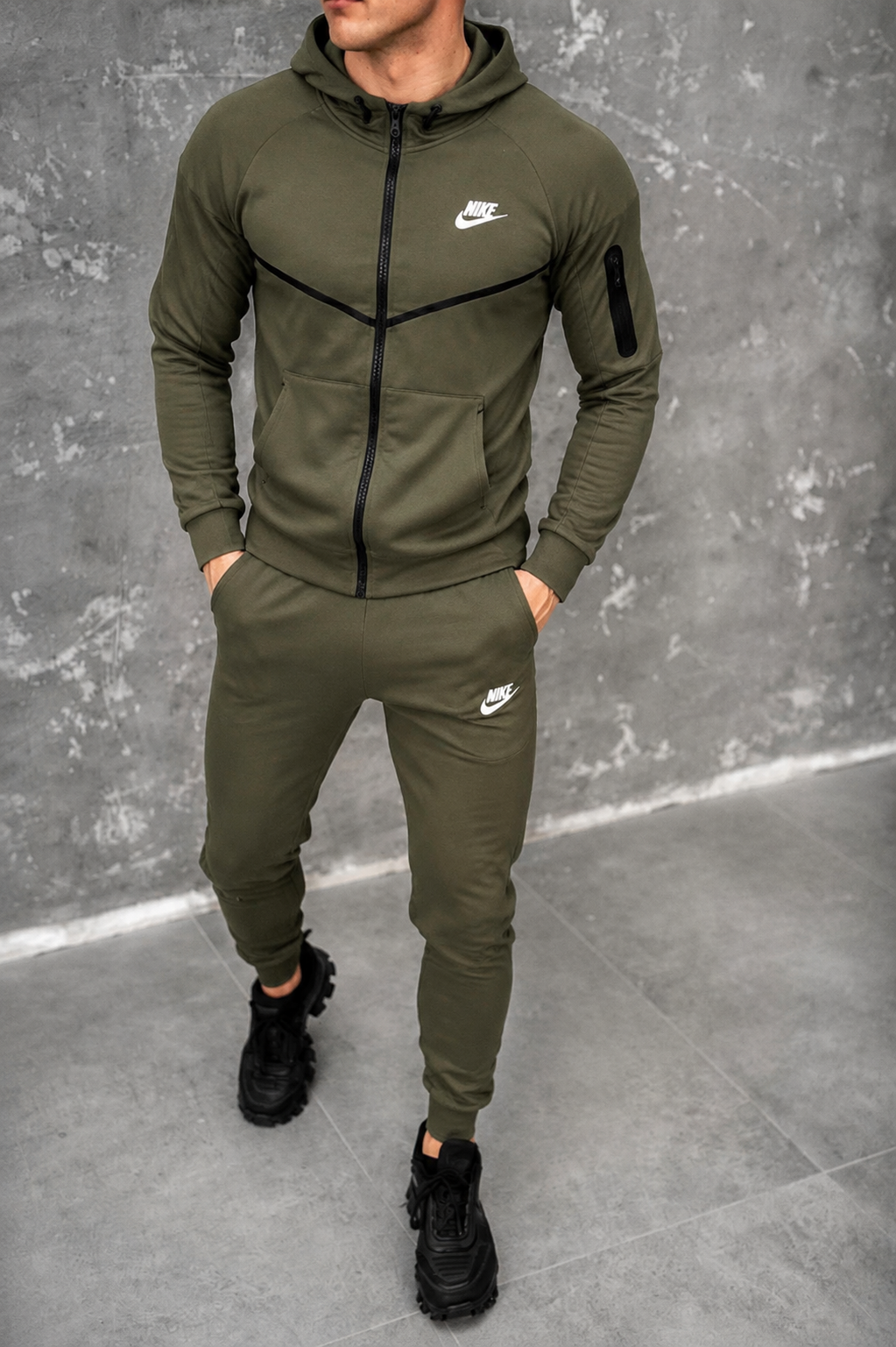 Nike kostiumas