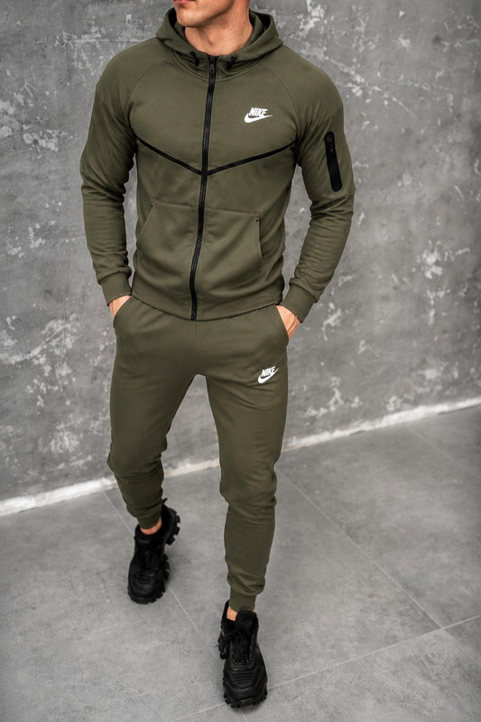 Nike kostiumas