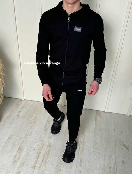 Calvin Klein kostiumas