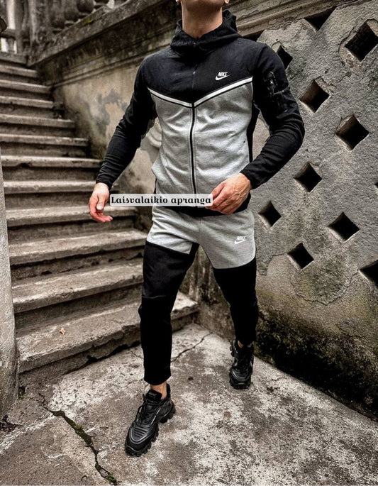 Nike Tech sportinis kostiumas